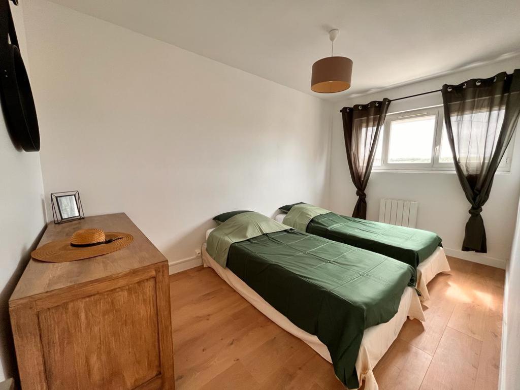 Duplex Familial Proche Gare Et Hyper Centre Ville Villepreux Esterno foto